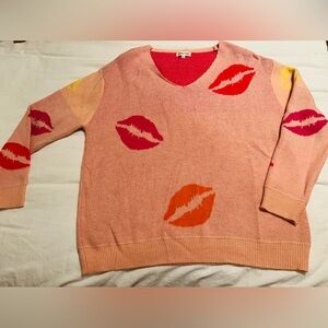 Main Strip Pale Pink Sweater with Colorful Kiss Print Large